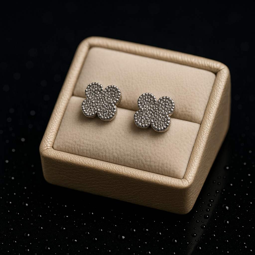 Clover Studs
