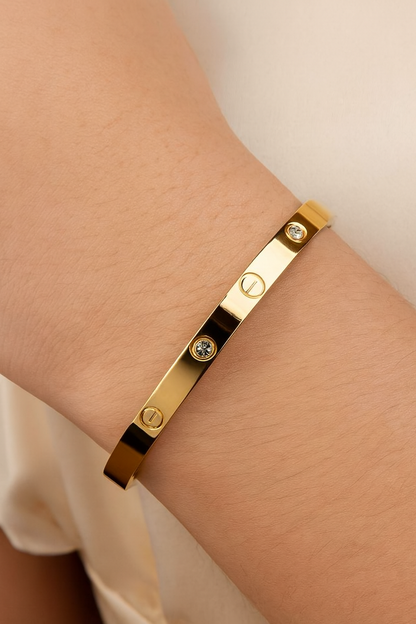 Modern Gold Hinged Bangle