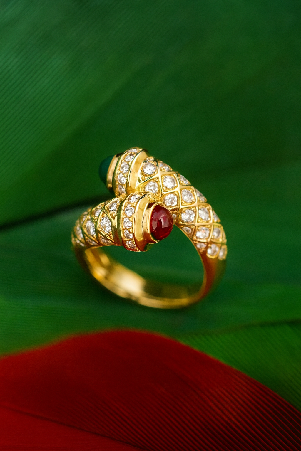 Stylish Textured Adjustable Zircon Gold Ring-Ruvanya