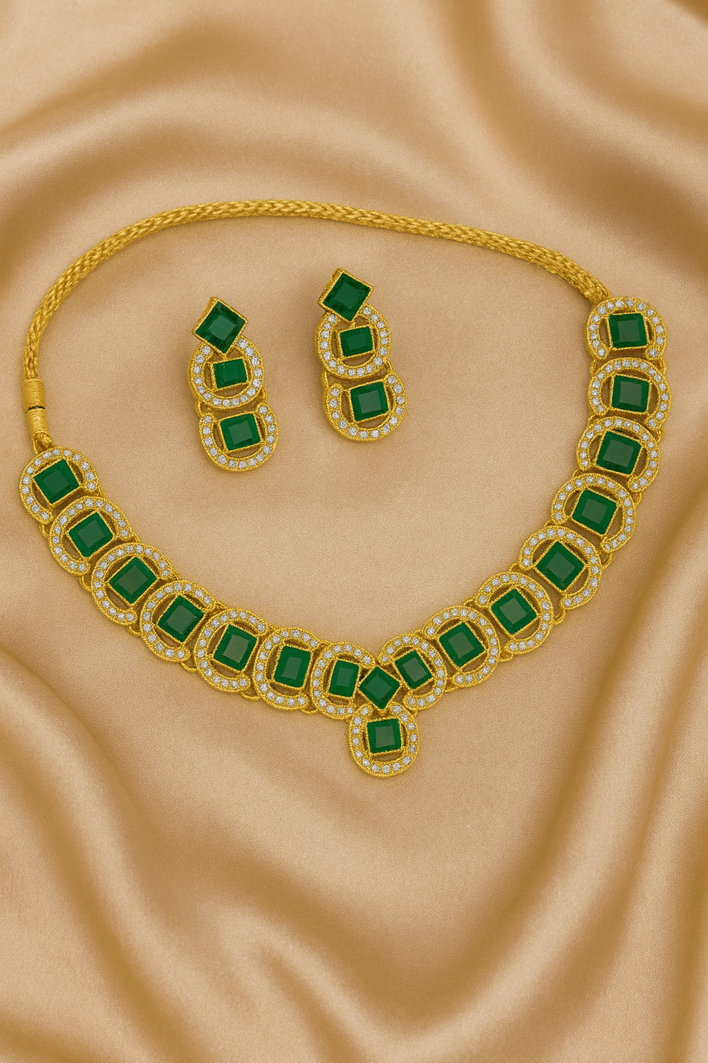 Square Kundan Necklace Set
