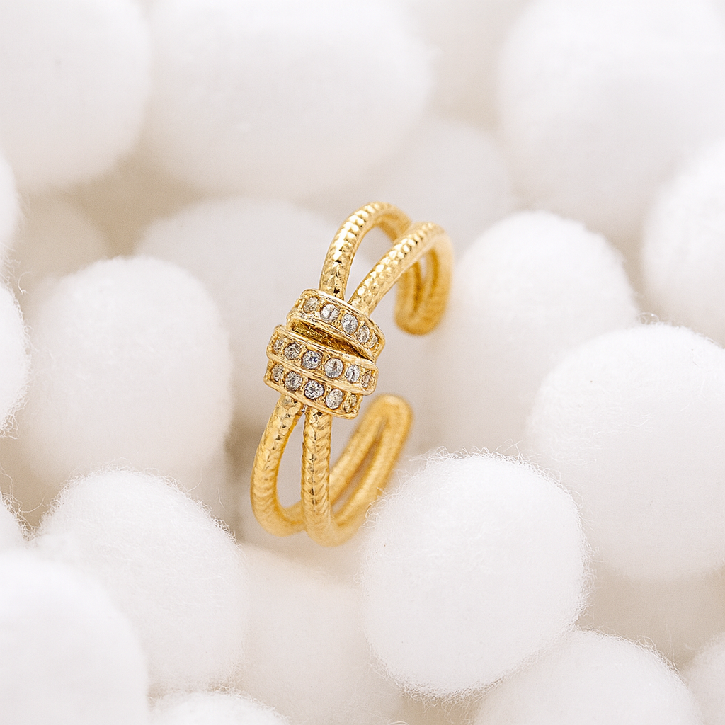 Stylish Knot Design Adjustable Gold Ring-Ruvanya